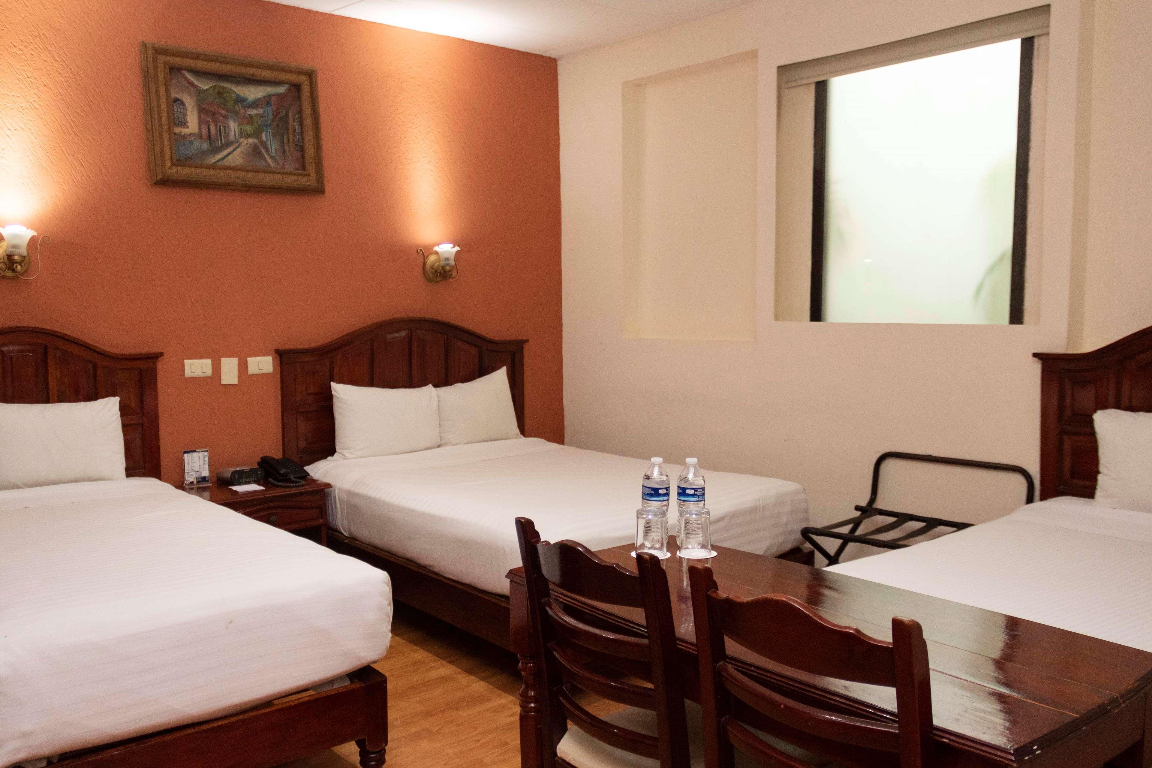 Best Western Hotel Madan Villahermosa Exterior photo